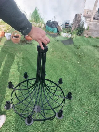 Lámpara de hierro forjado negra