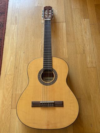 Pack Guitarra Española 3/4 + Funda + Soporte