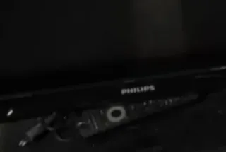 Televisor Philips 92x56 cm