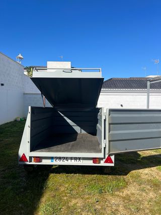 Remolque Tapa 2 Ejes Freno Inercia Mano