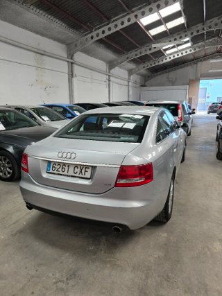 Audi A6 2.4 V6 177CV