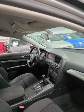 Audi A6 2.4 V6 177CV