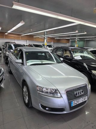 Audi A6 2.4 V6 177CV