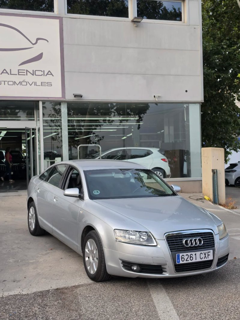 Audi A6 2.4 2004, foto 3