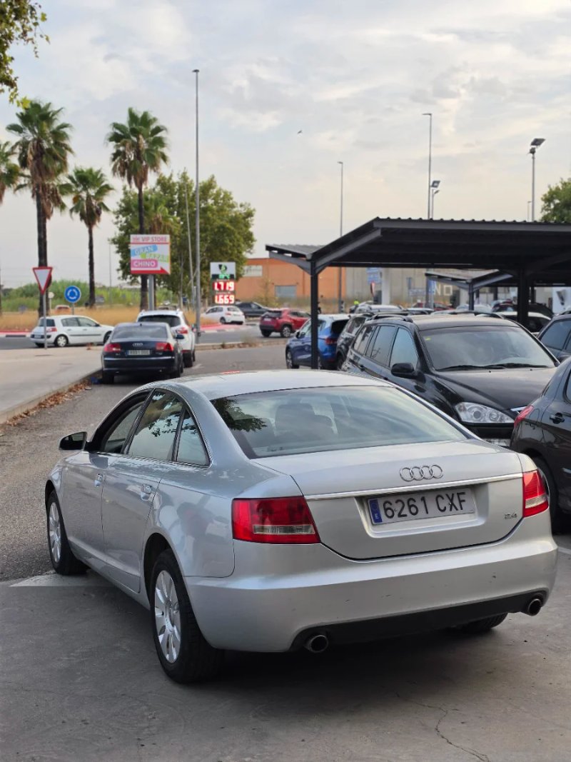 Audi A6 2.4 2004, foto 4