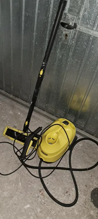 Limpiador a vapor Kärcher amarillo