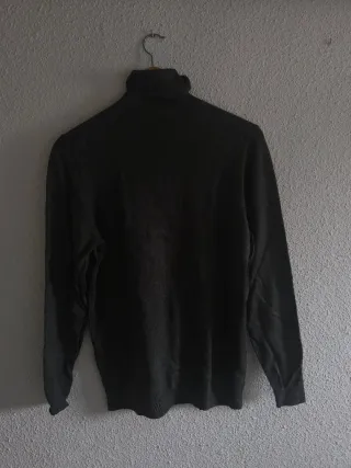 Jersey cuello alto negro Zara hombre talla S