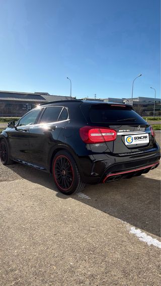 Mercedes-Benz GLA 2015