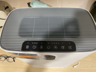 Purificador de aire Morento Blanco y Negro