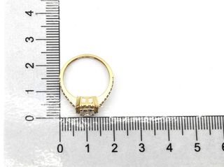 anillo oro 18k con piedra con circonita