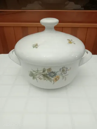 Zuppiera in ceramica Kahl floreale