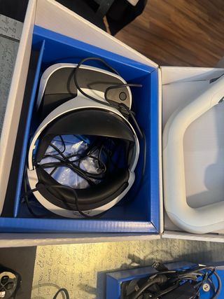 PS4+PlayStation VR COMPLETO+3 mandos+Move+camara