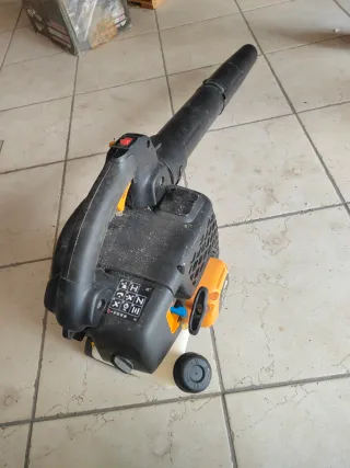 Soffiatore McCulloch GB 322