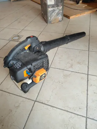 Soffiatore McCulloch GB 322