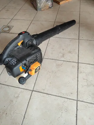 Soffiatore McCulloch GB 322