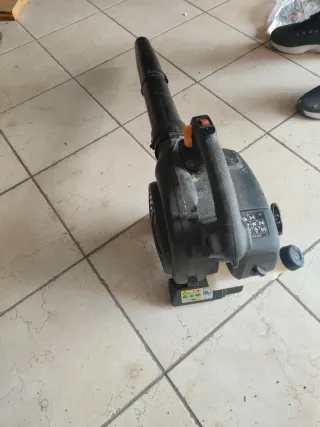 Soffiatore McCulloch GB 322