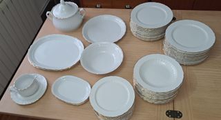 Vajilla Santa Clara 12 servicios y juego de café