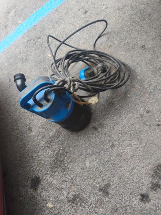 Bomba de agua sumergible