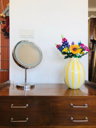 Espejo de aumento con luz vintage