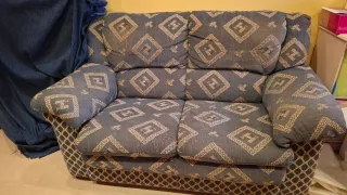 Sofá de 2 plazas tela