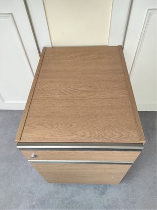 Cajonera archivador despacho madera y metal