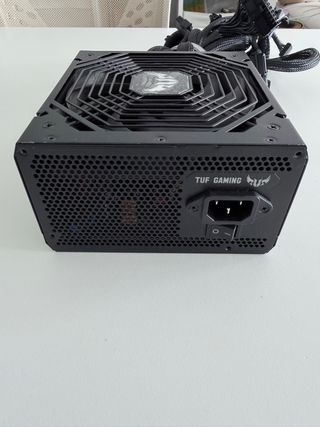 Fuente Alimentación ASUS TUF Gaming 750W 80+