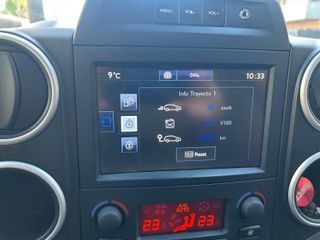 Peugeot partner 2018 adventure edition hdi 1.6