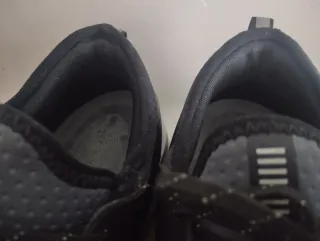 Zapatillas Nike Talla 46 Negras y Grises