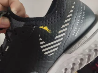 Zapatillas Nike Talla 46 Negras y Grises