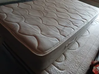 Colchon viscoelastico y somier con patas