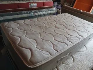 Colchon viscoelastico y somier con patas
