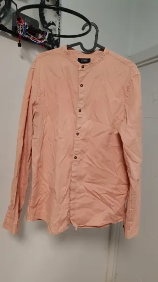 Lote 4 prendas: Sudadera Hollister y camisas