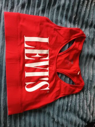 Top Levi's Rojo