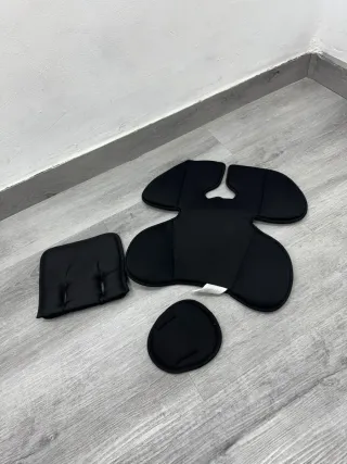 Cojín reductor para silla de coche bebé