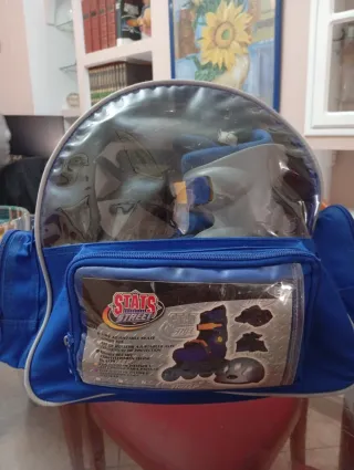 Patines en línea, casco y protecciones