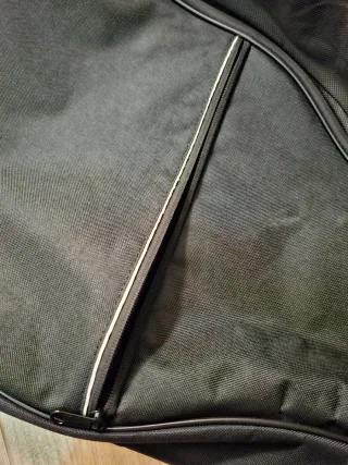 Funda para guitarra negra