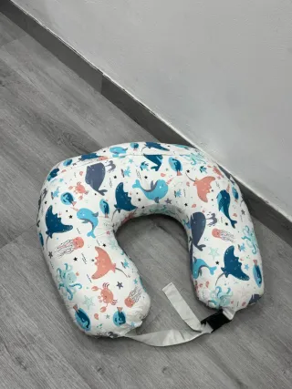 Cojín de lactancia estampado