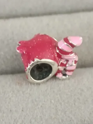 Charm Cheshire nuevo plata