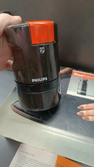 Limpia zapatos eléctrico Philips