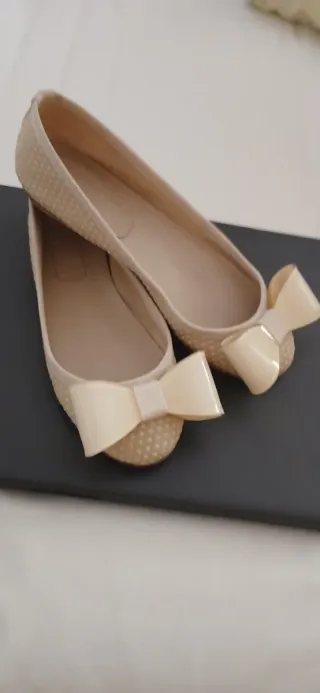 Scarpe ballerine beige n. 35 con fiocco