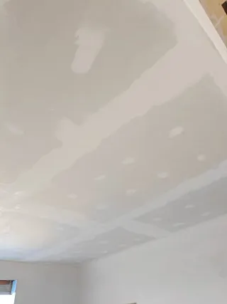 Vivienda unifamiliar adosada de obra nueva