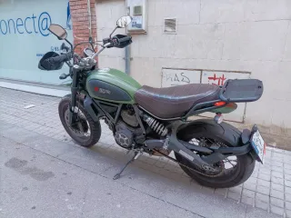 Ducati Scrambler Urban Enduro Verde
