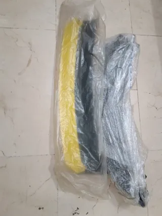 Lip delantero coche universal nuevo negro/amarillo