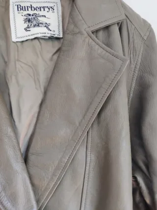 Cazadora Piel mod bomber,Burberry ,color caqui
