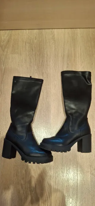 Botas XTI Talla 39 Negras