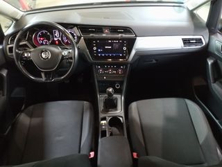 Volkswagen Touran 7 plazas Business Navi Tdi 2017