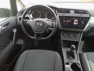 Volkswagen Touran 7 plazas Business Navi Tdi 2017