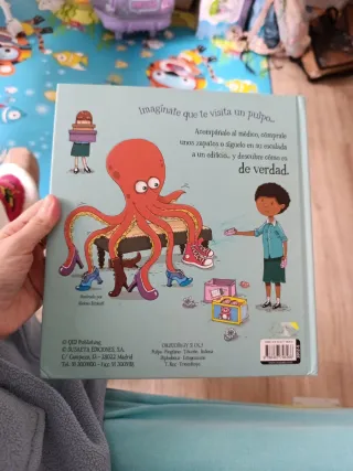 Y si un pulpo escalara un edificio?