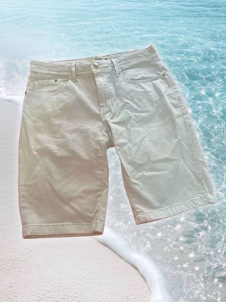 Pantalón corto short