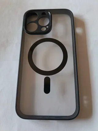 Funda iPhone 15 Pro Max Negra Magnética